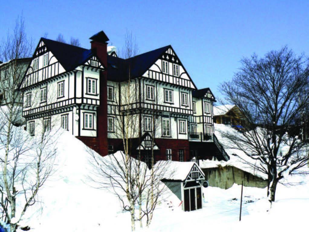 Отель Grandpapa Hirafu Экстерьер фото